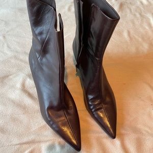 Nine West Dark Brown Leather Zipper Boot